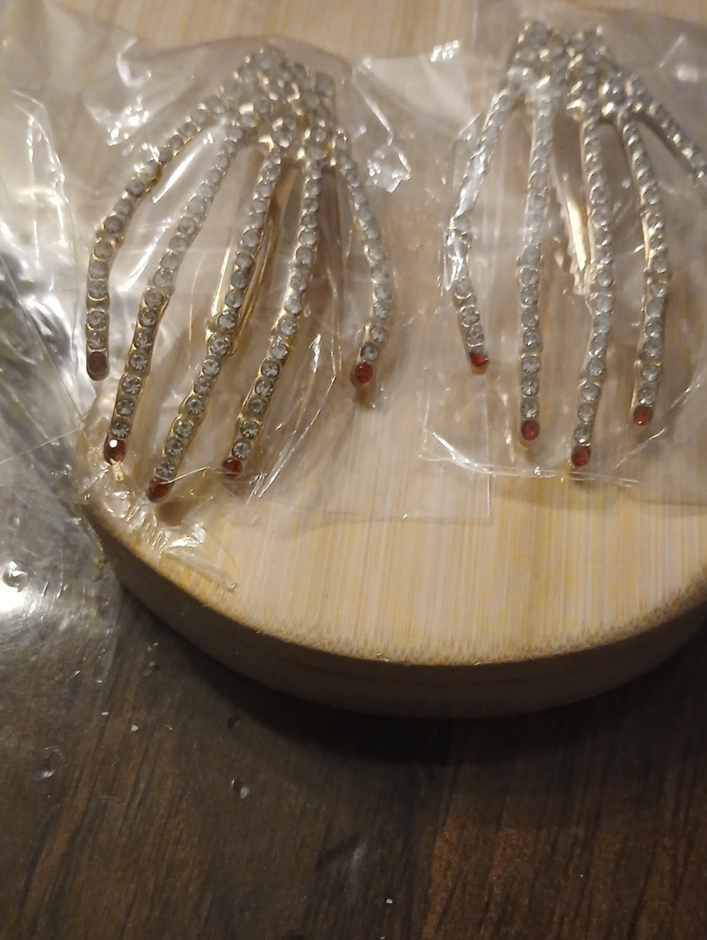Crystal Fringe Drop Hairclips- Gold Tone Witk Red Nails